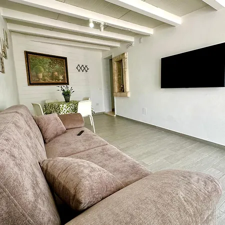 Semesterbostad Tenuta House