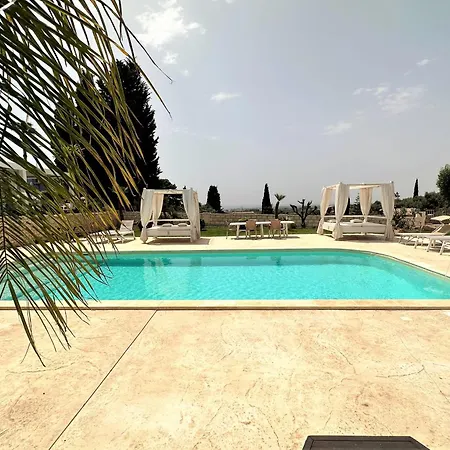 Tenuta House