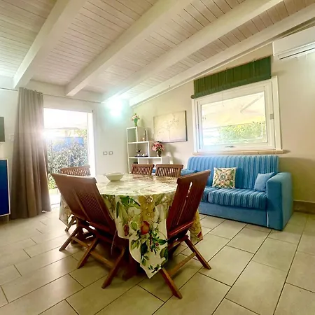 Tenuta House Semesterbostad *