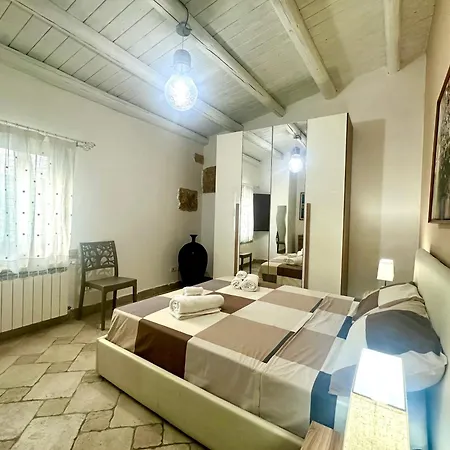 Tenuta House Semesterbostad Avola